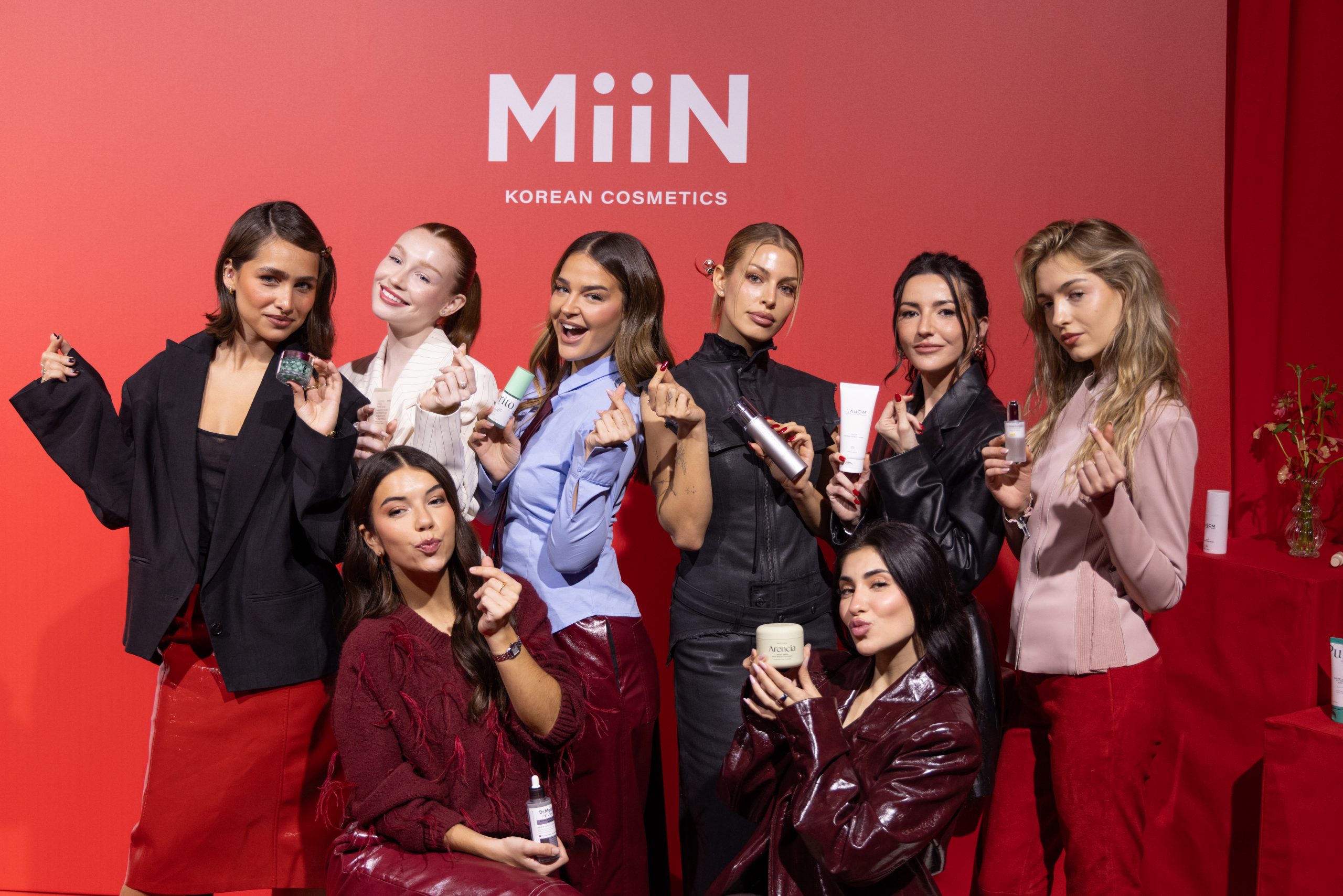 MiiN Cosmetics presenta su primer “MiiN Squad”: hablamos con Laura Escanes, Goicoechea y más creadoras sobre K-Beauty