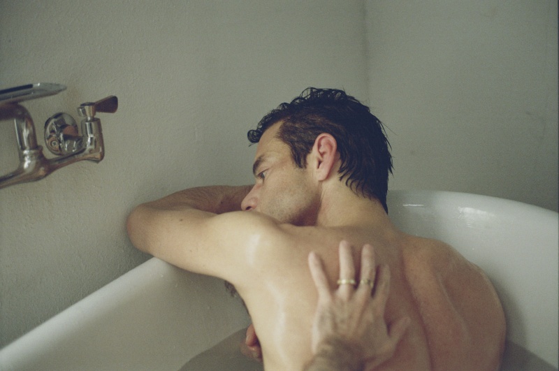 The Man I Love: cuando Rami Malek vuelve a demostrar que lo extraño también puede ser magnético